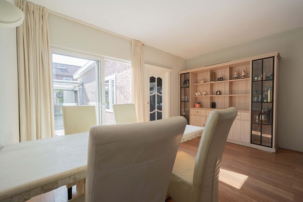 Medium property photo - Munnikenweg 133, 1947 ES Beverwijk